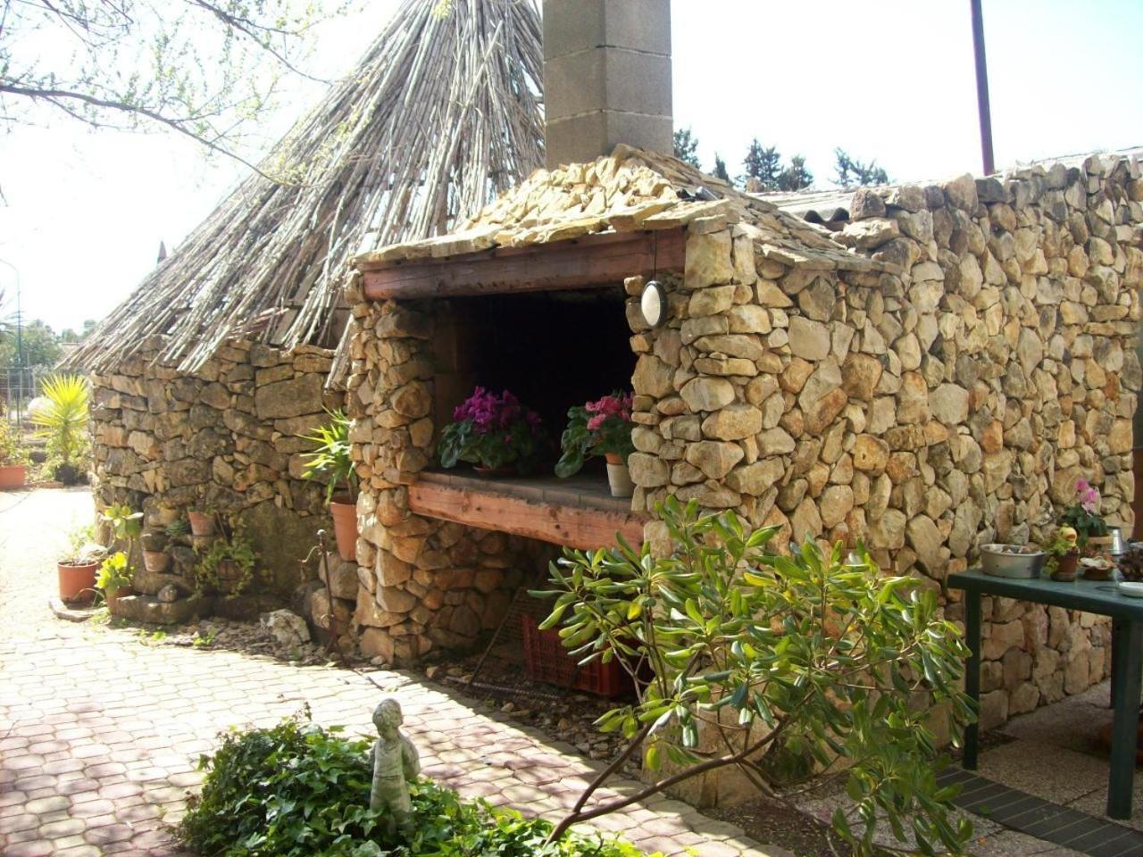 B&B Domo De Pedra Тоттубелла Экстерьер фото