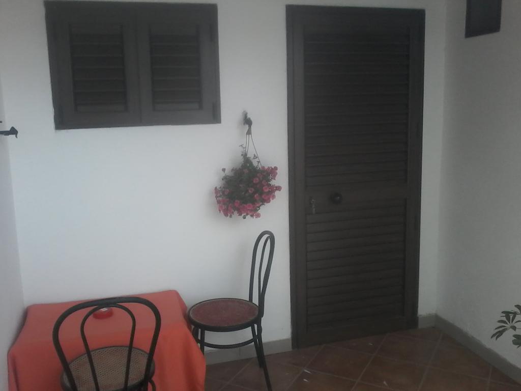 B&B Domo De Pedra Тоттубелла Экстерьер фото