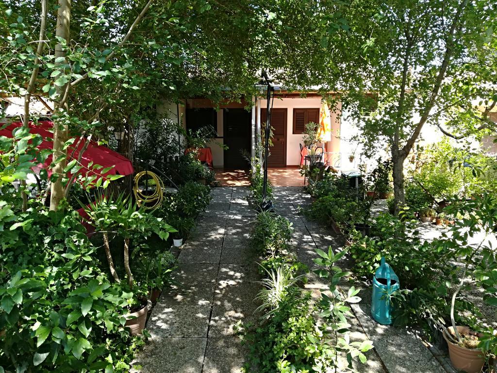 B&B Domo De Pedra Тоттубелла Экстерьер фото